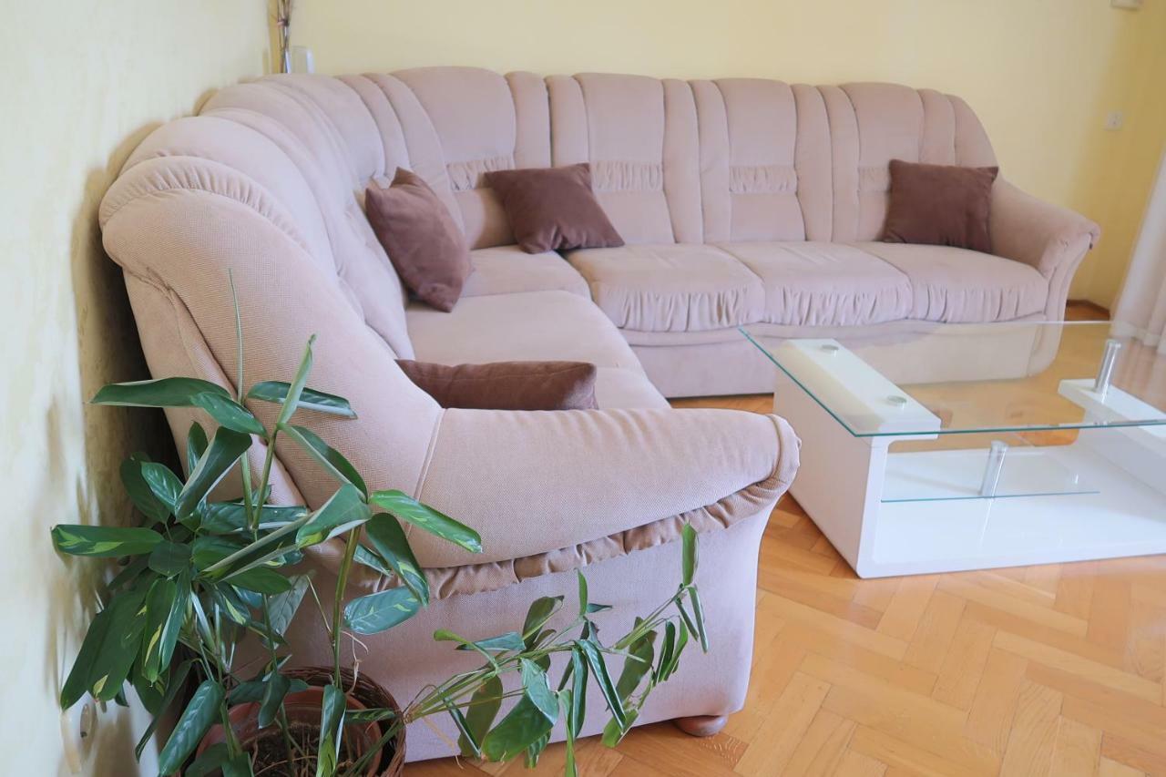 Guest House Ivo Lovran Bagian luar foto